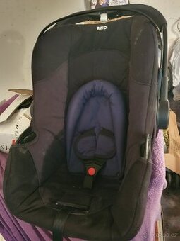 Dětská autosedačka britax brio