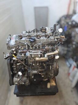 Kompletní motor 2,2 D-CAT Toyota  2AD záruka  114t.km