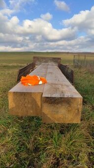 Dřevěné trámy, průvlaky