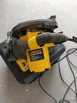 Pila kotoučová Stanley Fatmax FME301K 1650W