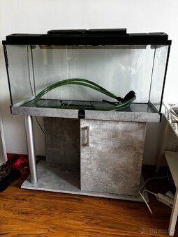 Akvarijni set, stolek pod akvarium