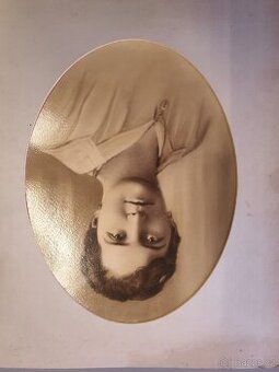 Různé staré obrázky