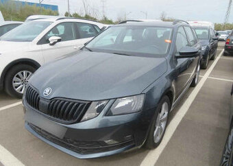 Audi A3 Sportback  rok 2011  1.4 Tfsi 92kW  benzín 132000km