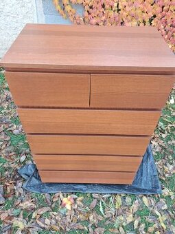 Ikea komoda Malm 6 zásuvek hnědá