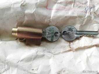 Nepoužitý zámek řízení sedla FAB Jawa ČZ kývačka pionýr 50