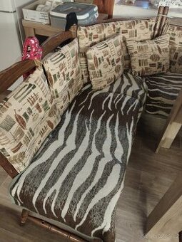 Rohová lavice+3zidle