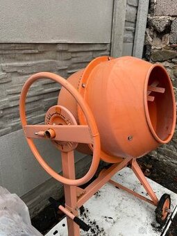 Stavební míchačka - 1