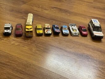 Matchbox autíčka 10 kusů - 1
