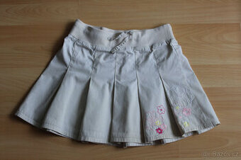 Dívčí skládaná sukýnka, vel. 122