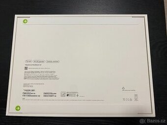 MacBook Air 13" M4 2025 - ještě nevybalený