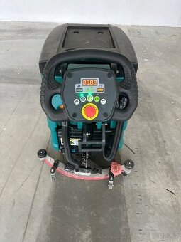 Prodám Nové čistící stroje