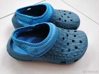 Gumové sandále vel 26/27