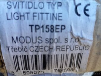 Zářivkové těleso