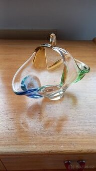 hutní sklo barevný košík 70.léta