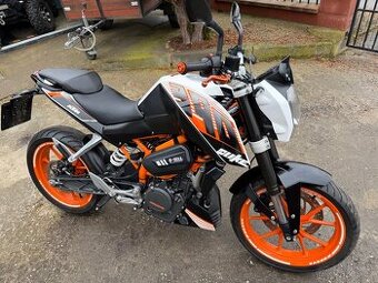 KTM Duke 390