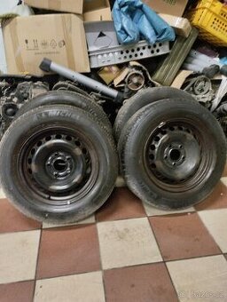 Renault Megane 3- plechová kola 15+ letní pneu