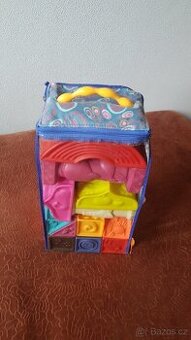 Gumové kostky vhodné již od 6 měsíců.