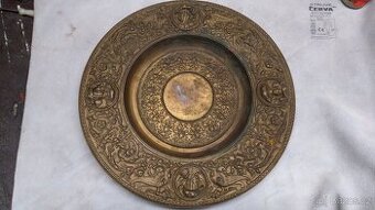 Bronzová plaketa, talíř