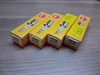 Svíčky NGK 4548 CR9EK