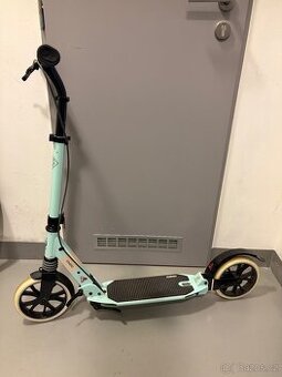 Koloběžka Oxelo Town 7 XL (Decathlon) - Zelená