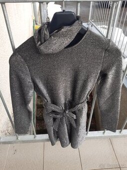 Dívčí šaty vel. 140/146