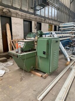 Rozmítací pila CML, Lenimac + posuvný stůl