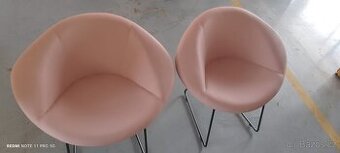 Prodám stylová křesla v veselých barvách – nové, nepoužité