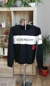 Krásná mikina Givenchy - 1