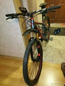 The Welt Rockfall 2.0 mountain bike with 27.5" wheels - 1