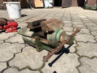 Prodám svěrák York 120 mm