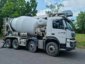 Autodomíchávač / mix VOLVO s pásem