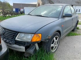 Volkswagen Passat 1,9TDI - náhradní díly