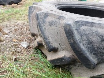 Pneumatika CONTINENTAL 380/70 R24