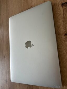 Apple MacBook Pro 13" 2019, i5 1.4GHz,Touch Bar, 256GB