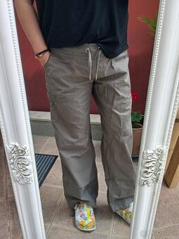 Volnočasové dámské kalhoty H&M vel.44