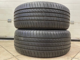 Firestone Roadhawk 215/55 R17 94W 2Ks letní pneumatiky