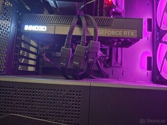Inno3D GeForce RTX 5080 X3 OC 16G - 1