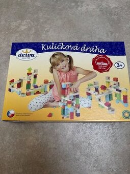 Dřevěná kuličková dráha Detoa