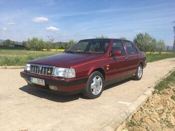 Lancia Thema 8.32 - 1