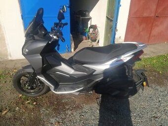 Aprilia SR 125 GT