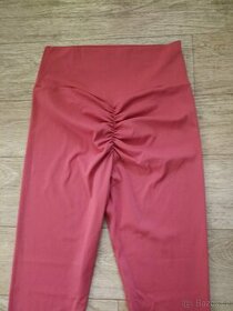 Legíny Avant red push up