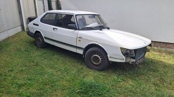 Saab 900 og náhradní díly