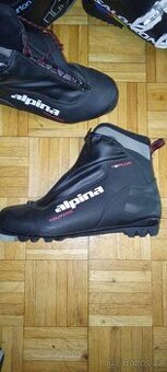 boty na běžky alpina vel. 43 (stélka 27,5 cm) NNN