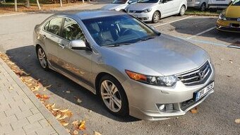 Honda Accord 2.4 Type S