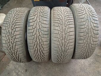 4ks 195/65 R15 Nokian zímní 6-7mm DOT 4721