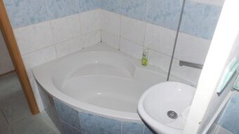 1+kk O.- Fifejdy, udržovaný, doplatky na bydlení nevadí...