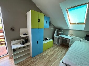 Dětský nábytek Ikea + stůl