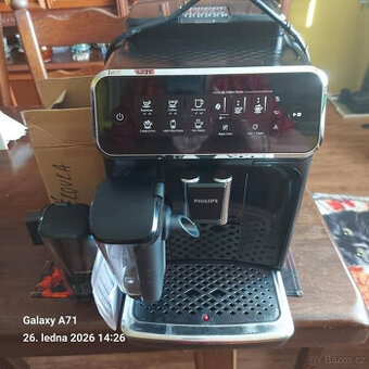 Kávovar Philips Lattego - 1