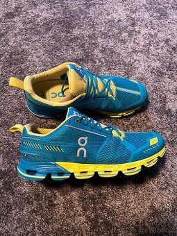 7x boty On Running Cloud velikost 41