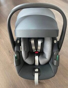 Maxicosi Pebble 360 Essential Graphite + vložka